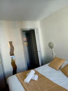 Chambre Triple, Hôtel Alexandra Boulogne-sur-Mer, photo 2